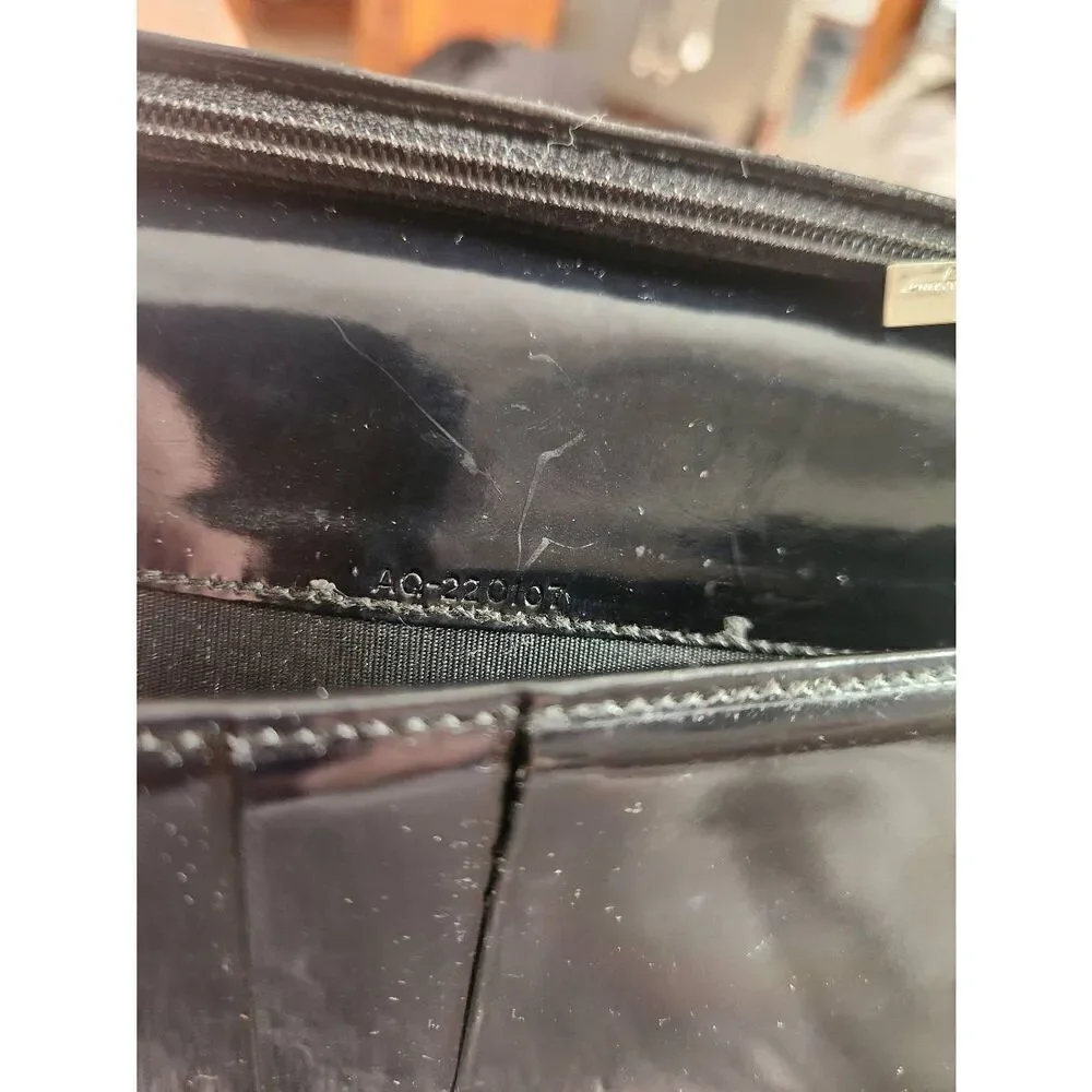 Salvatore Ferragamo Clutch Envelope Wallet Black Leather Gancini Buckle.  AQ2201